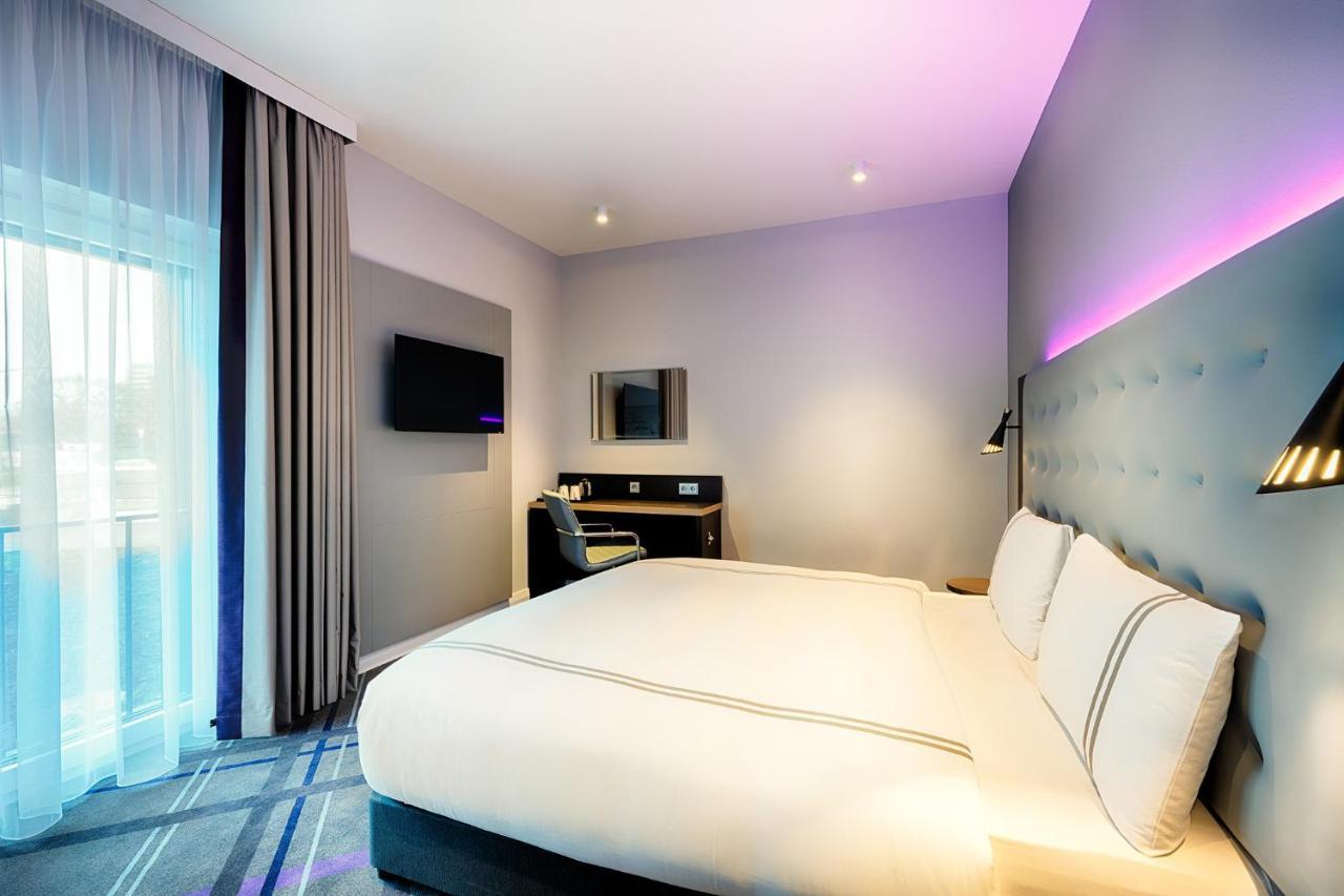 Premier Inn Regensburg City Centre Esterno foto